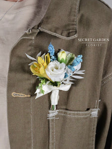 Ocean Song Boutonniere(Pickup Only)